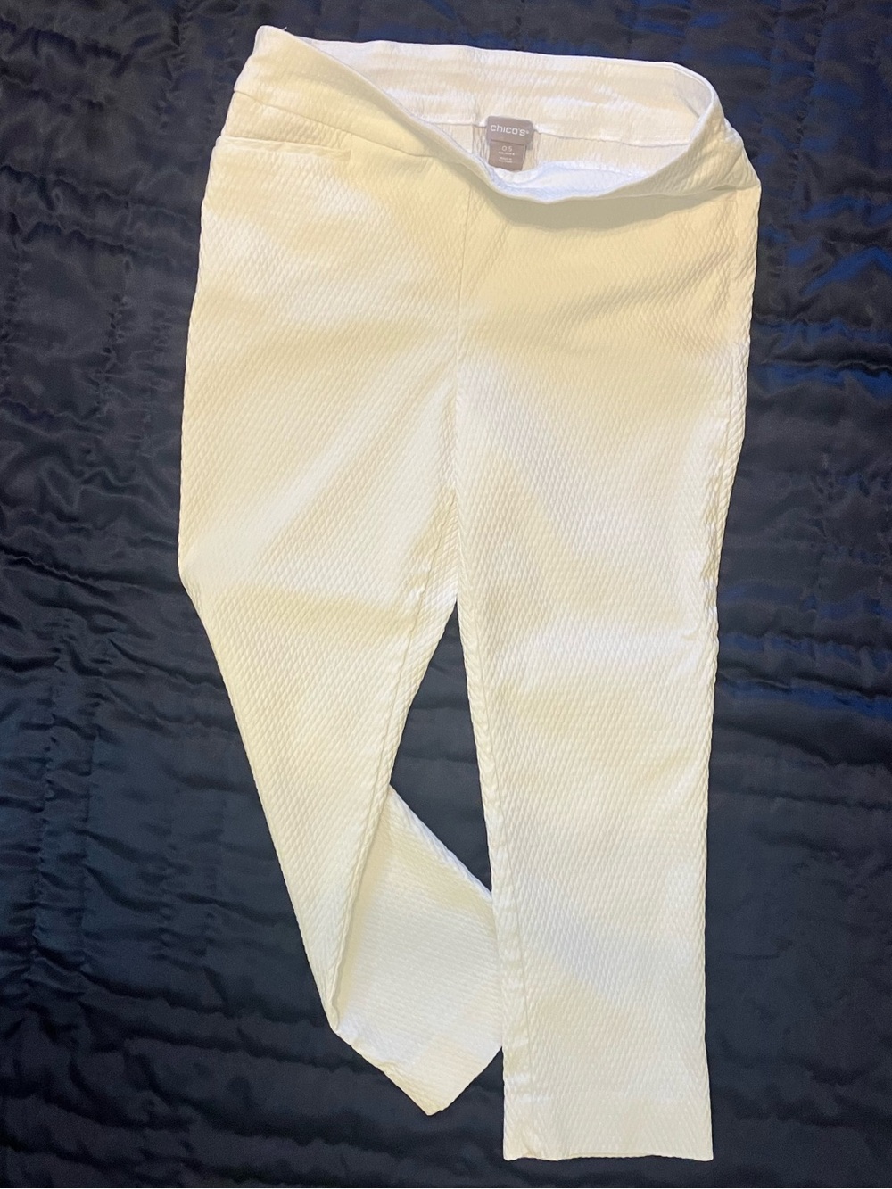 Chico’s White Piquette Knit Pants